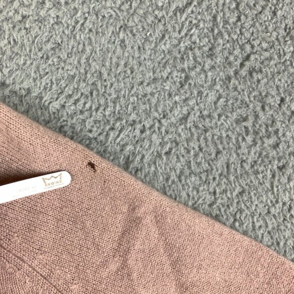 NakedCashmere Tulip Sweater Womens XS Pink Cashmere Off the Shoulder FLAWS - Picture 13 of 16